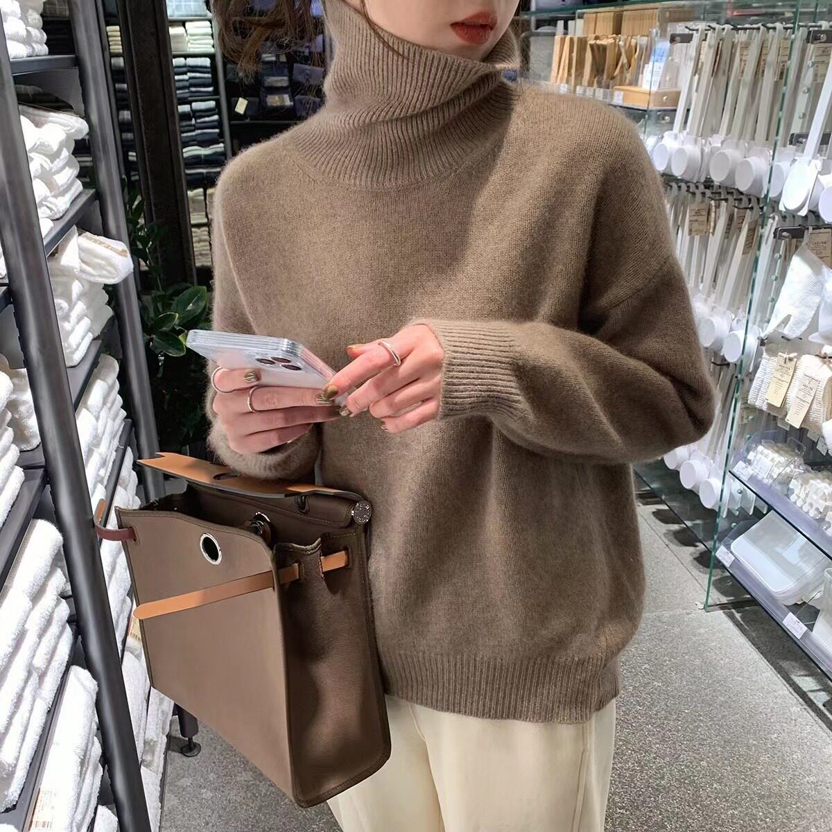 Womens Oversized Turtleneck Sweater Thick Knit Casual Style Versatile for Autumn and Winter Wholesale Available