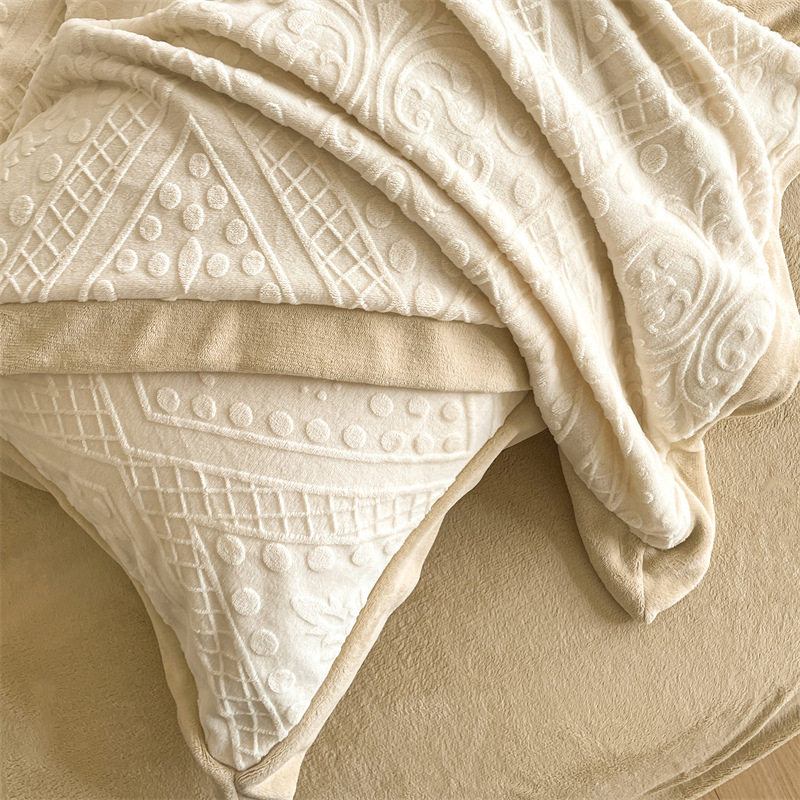 Class A Autumn and Winter Thickened Milk Velvet Four-piece Set Simple Carved Velvet Warm Quilt Cover Baby Velvet Bed Sheet Three-piece Set
