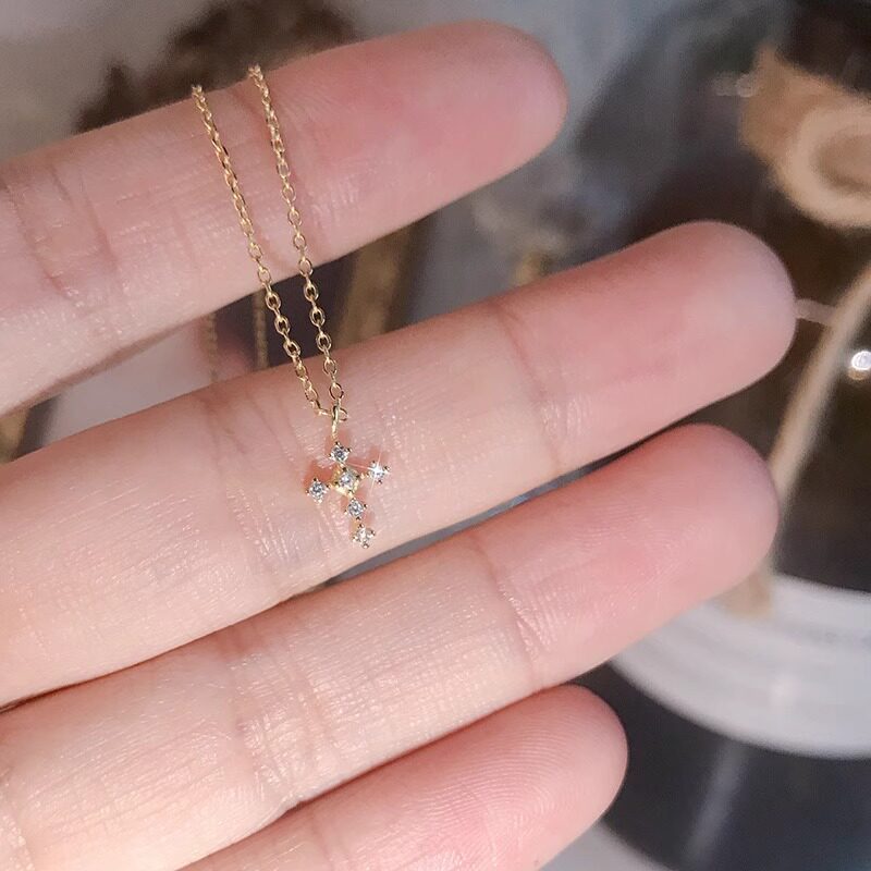 Cross Necklace Women's Stylish Trendy Niche Necklace Can Be Stacked with Elegant Pendant Clavicle Chain Influencer Picks Trend