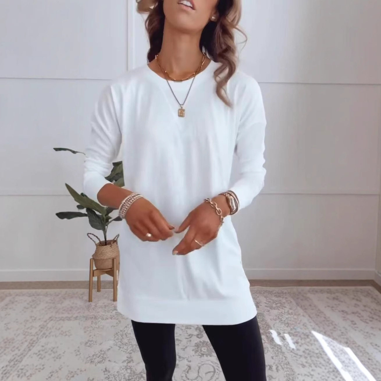 Casual Womens Long Sleeve T Shirt Solid Color Round Neck Versatile Style Summer Wear Wholesale Available