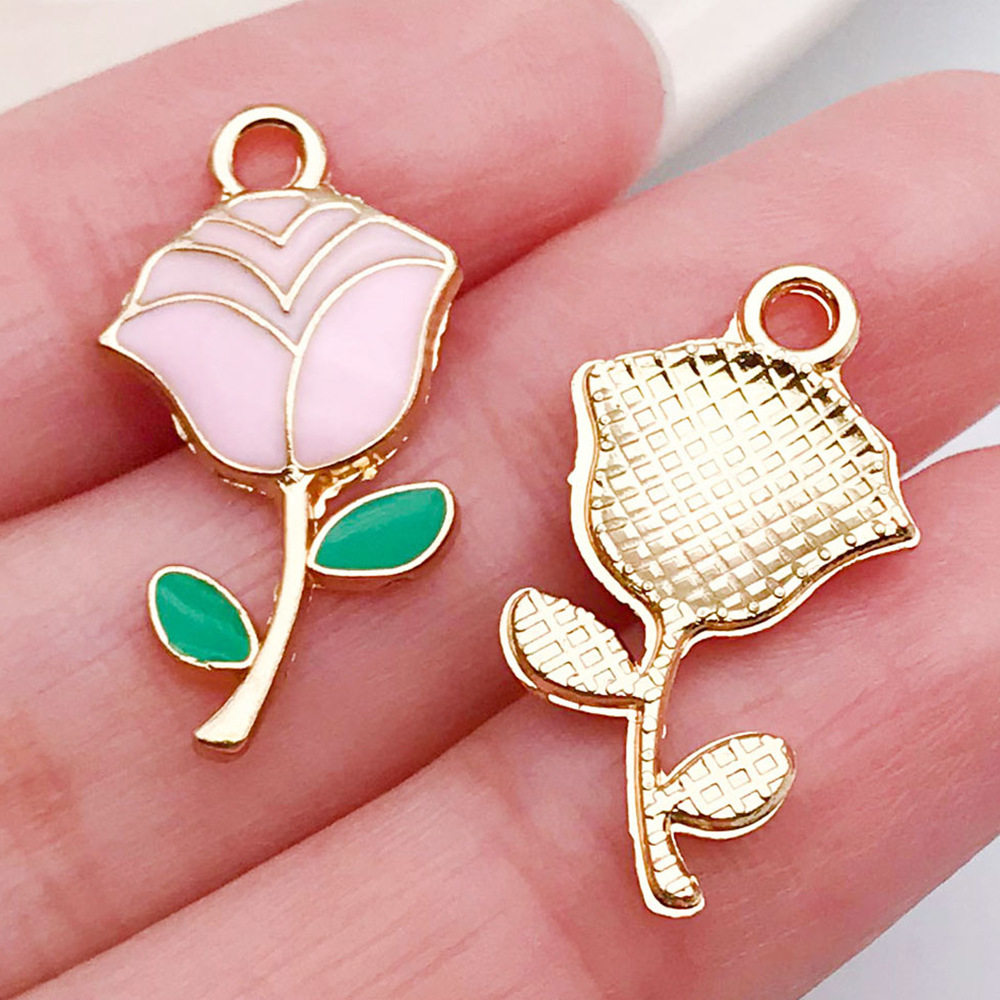 混50个红粉爱心桃心饰品配件 diy手链钥匙扣项链吊坠合金滴油挂件