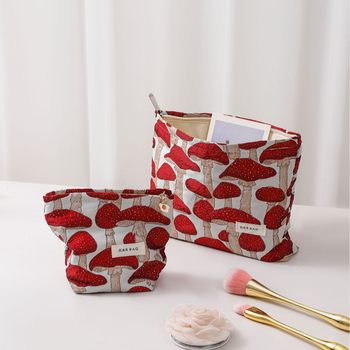 New Vintage Artistic Mushroom Jacquard Fabric Cosmetic Bag Women's Hand Bag Storage Zipper Square Bag Wash Bag