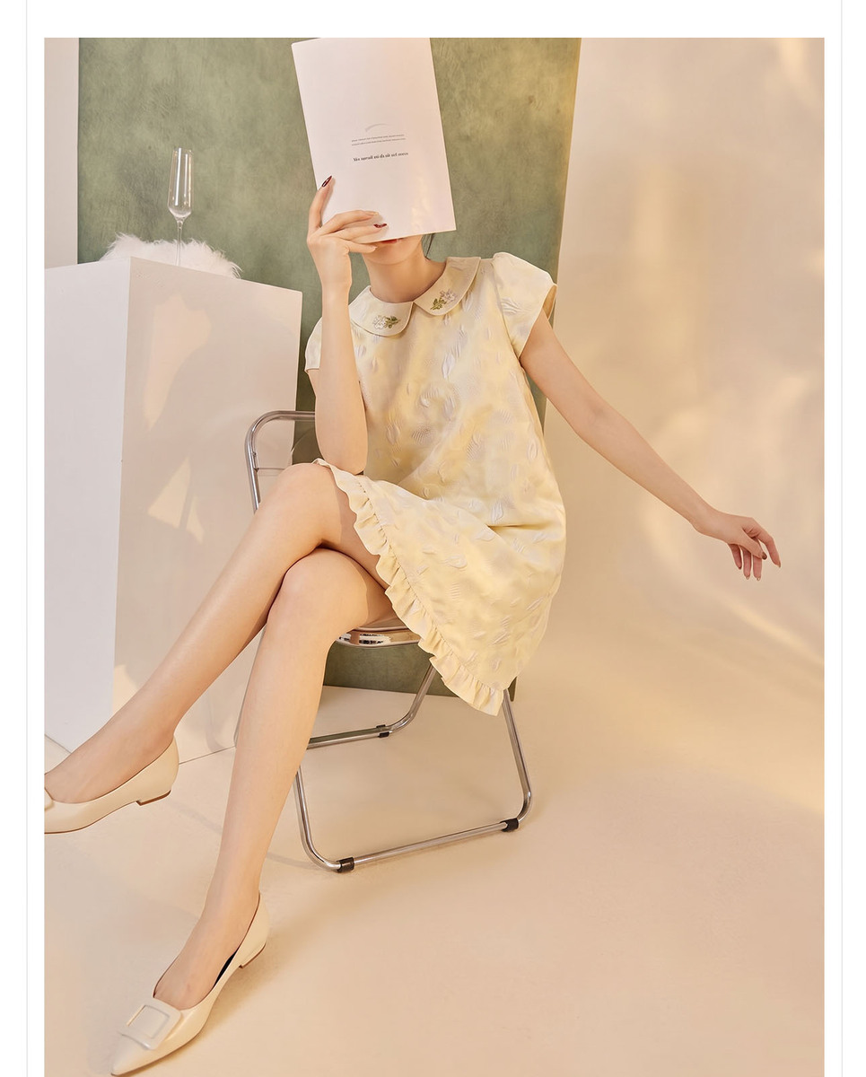 Đầm liền họa tiết jacquard cổ búp bê tay ngắn dáng chữ A — Phô mai vàng (giao hàng trong 7 ngày), Phô mai vàng (giao hàng trong ngày)