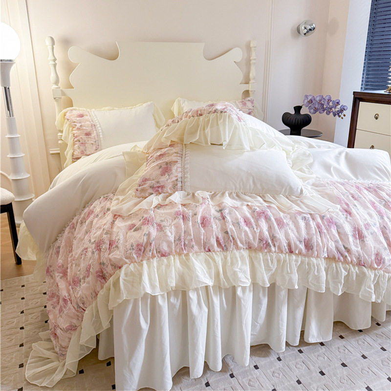 French Princess Style Washing Cotton Bed Four-piece Set Girl's Heart Lace Embroidered Quilt Cover Bed Sheet Three-piece Set