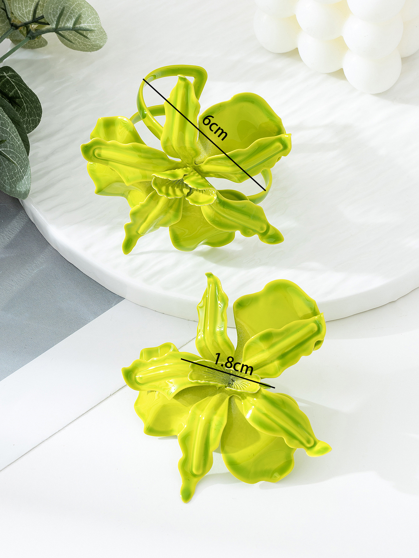 一套新款个性夸张小众设计高级感红色大花朵手镯戒指女派对礼物