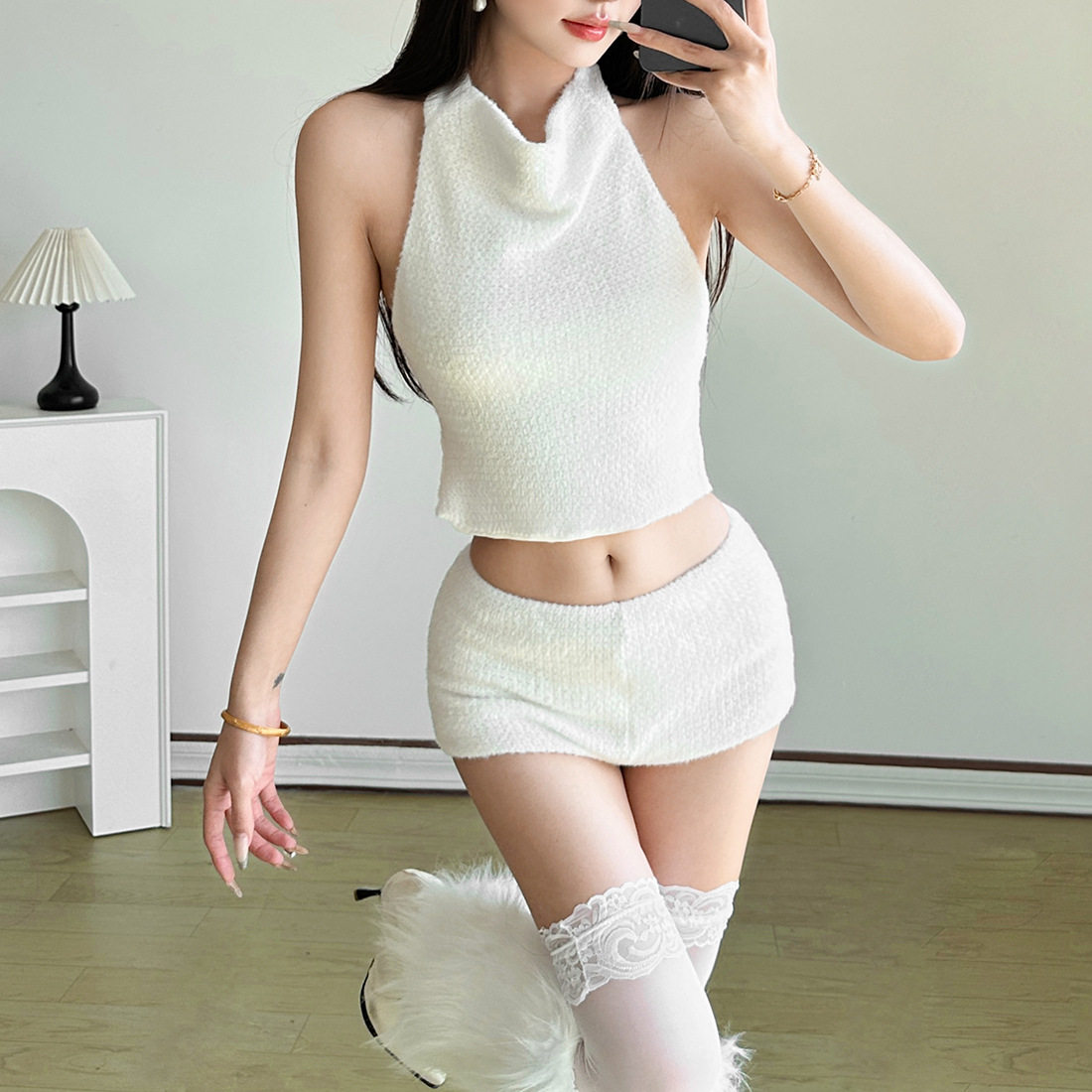 Cross-Border European and American Style 2025 Winter New Women's Halterneck Waistless Sleeveless Top High-Waisted Slim Shorts Two-Piece Set