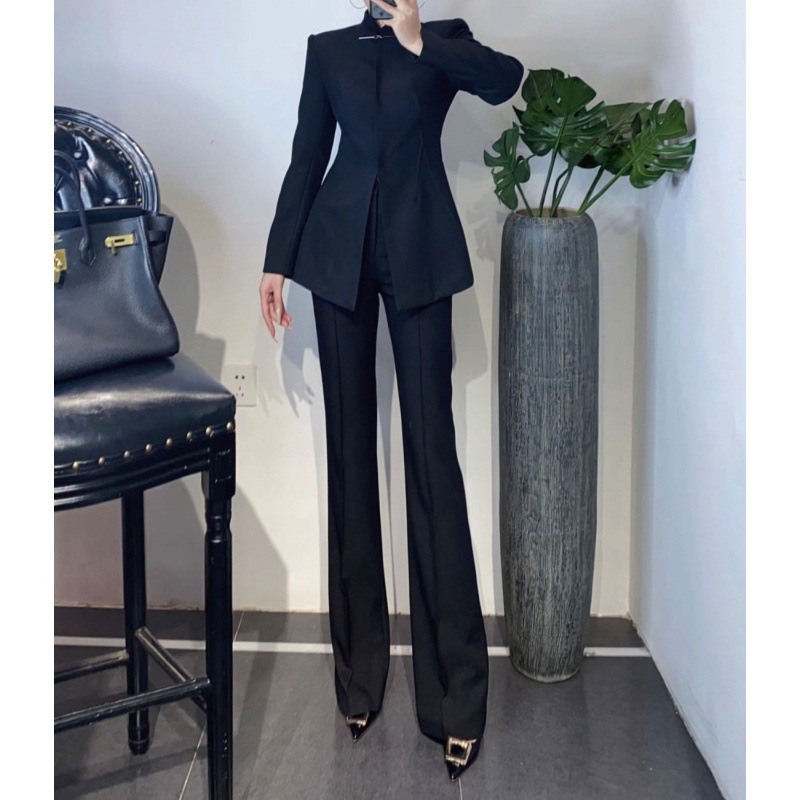 (Mới) Mã A5052 Giá 2770K: Áo Vest Nữ Chtyai Vest Dáng Ôm Body Gợi Cảm Sexy Cả Bộ 2 Món Hàng Mùa Xuân Thu Đông Phục Cổ Cổ Điển Thời Trang Nữ Chất Liệu G06 Sản Phẩm Mới, (Miễn Phí Vận Chuyển Toàn Quốc).