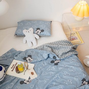 Mickey Daisy Class a Knitted Beanie Blanket Warm Children's Cartoon Blanket Kindergarten Plus Velvet Single Quilt Cover Wholesale