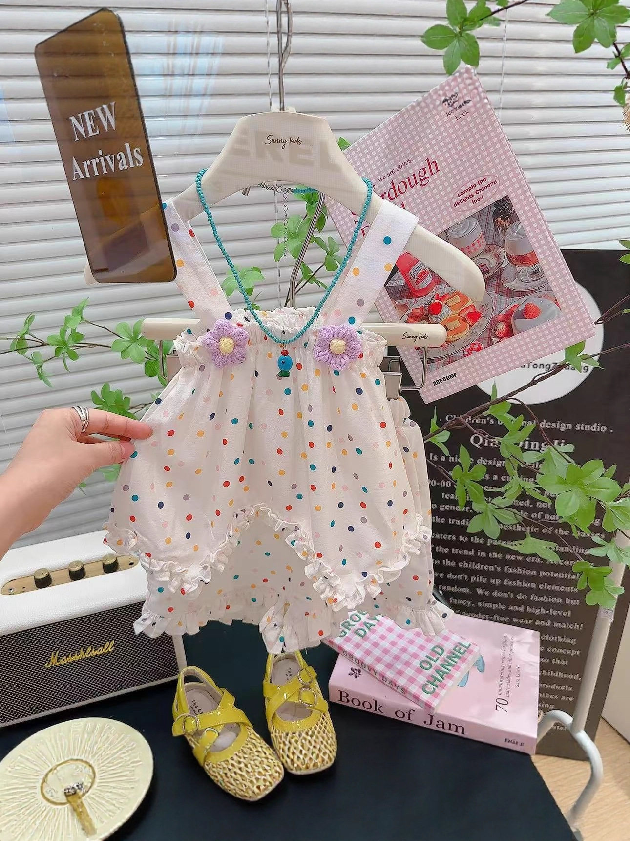 Mädchen-Sommer-Cartoon-Niedliche Rüschen-Wellensaum-Blumen-Tanktop & kurze Trägerrock-Zweiteiliges-Set