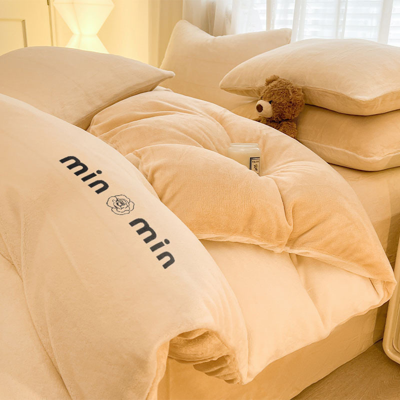 Autumn and Winter Milk Velvet Bed Four-Piece Set Thickeneded Coral Velvet Quilt Cover Double-Sided Flannel Bed Bed Sheets Three-Piece Dormitory Set
