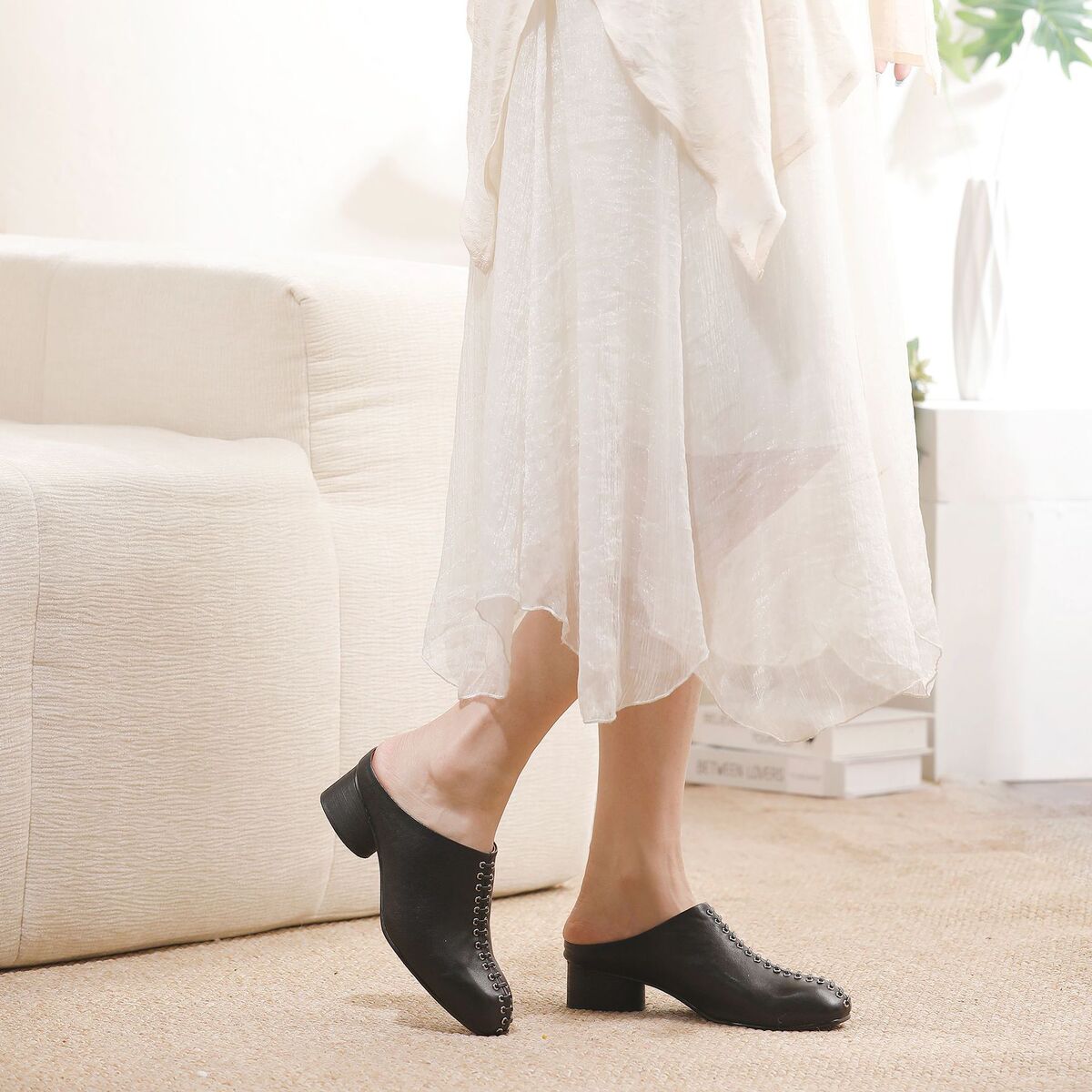 Sandal nữ gót thô bọc mũi da bò thật đế êm phong cách cổ điển — màu đen