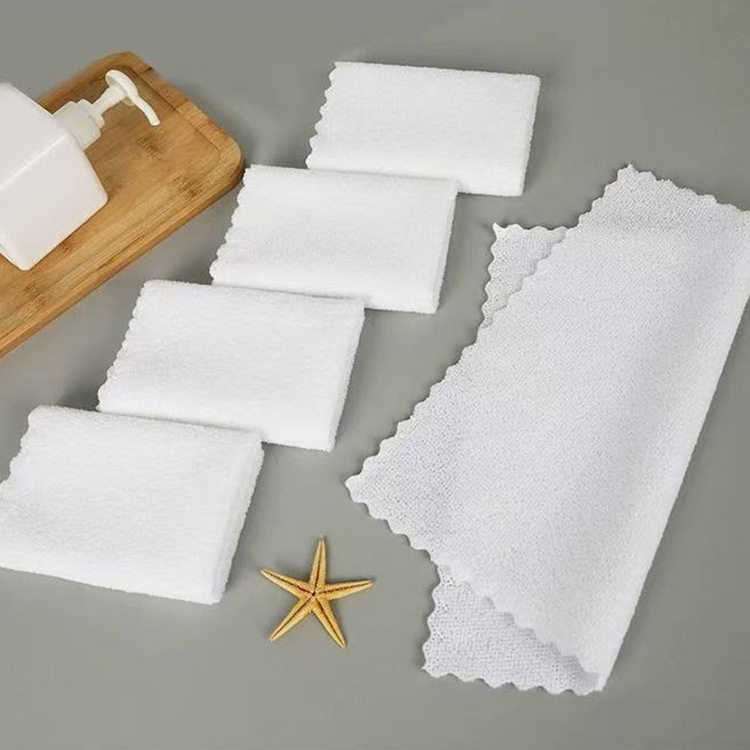 White Square Towel Fine Fiber Embossed Edge Hotel Wedding Kindergarten Square Towel Wet Wipes Disposable Napkin Wholesale