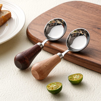 Wooden handle 316 stainless steel round bottom spoon children's small spoon baby eating round spoon japanese style portable spoon milk powder spoon