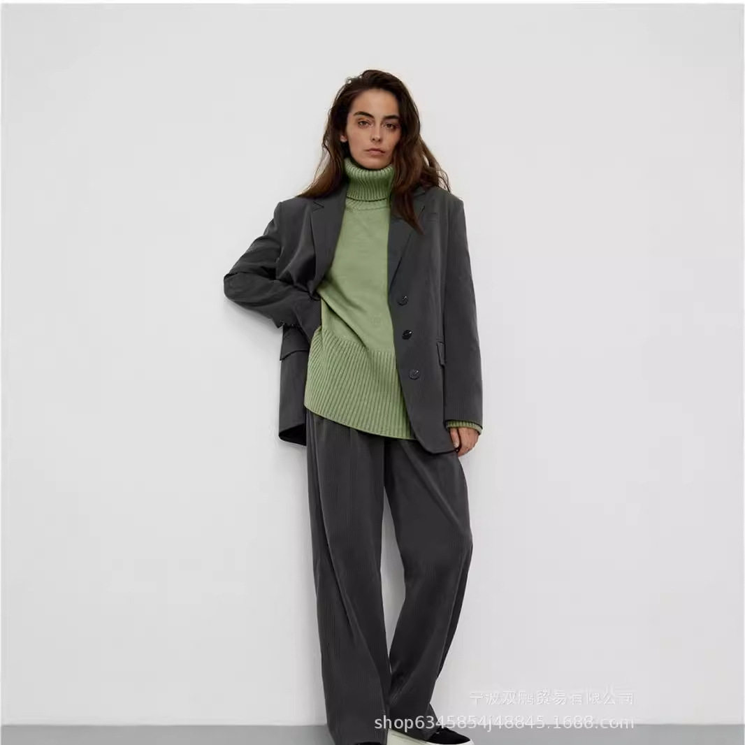 Loose Fit Turtleneck Sweater Solid Color Knitted Split Hem Autumn Winter Womens Fashion Wholesale Available