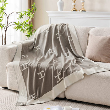 Cross-Border Amazon Woven Blanket Single Blanket Air-Conditioned Blanket Sofa Blanket Nap Blanket H Letter Blanket Aviation Flight Blanket
