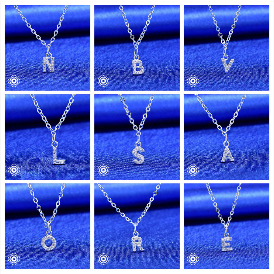 26 English Alphabet Necklace Square Full Diamond Crystal Light Luxury Niche High-End Clavicle Surname Pendant Necklace Wholesale
