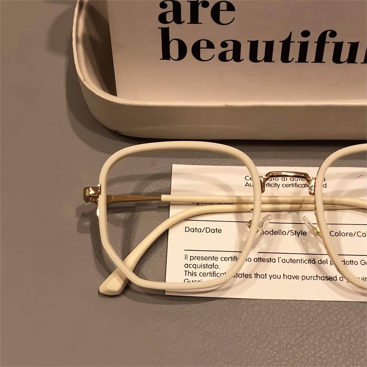 Xiaohongshu same style Internet celebrity glasses frame female cream sweet style plain frame anti-blue light glasses can be equipped with myopia glasses