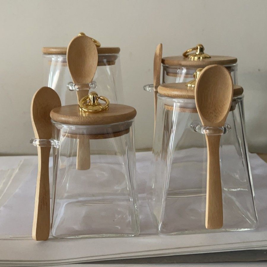 Household Transparent Glass Canister for Kitchen Grains, Sealed Jar Made of High Borosilicate Glass with Lid and Spoon for Storage