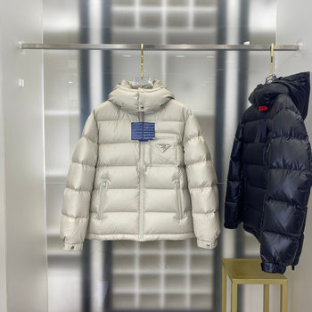 Correct Version of 25 Autumn and Winter Mongolian Tnf Miu Miu Pra Pujia Triangle Logo Tb down Jacket Bread Jacket for Men and Women