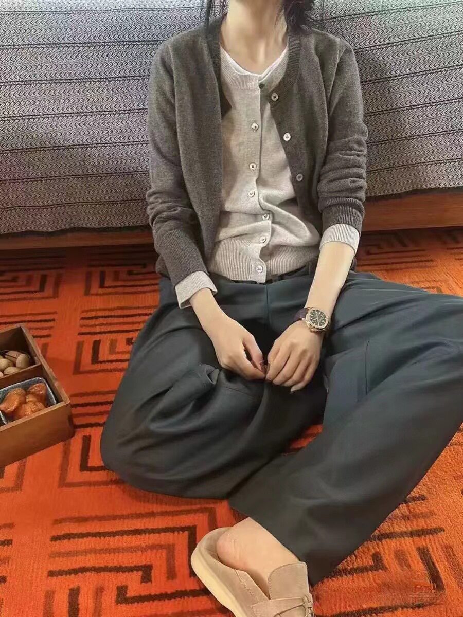 100%美丽诺羊毛开衫女秋冬灰色假两件针织衫高级感老钱风毛衣外套