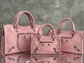 Retro pink