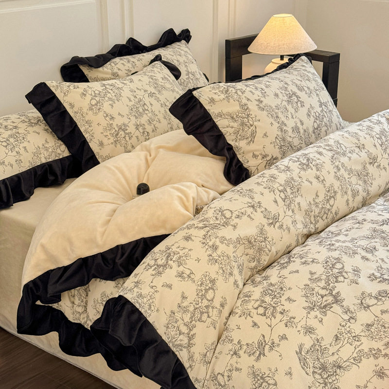 French Hepburn Style Milk Velvet Bed Four-Piece Set New Thickened Coral Velvet Lace Quilt Cover Bed Single Three-Piece Set