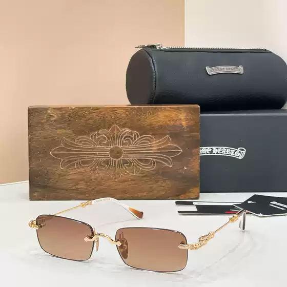 European and American Cross-Border Retro Square Frame Pillsiii Pure Titanium Sunglasses for Men and Women with Cross-Engraved Design, Fashionable Frameless Sunglasses