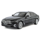 Подлинная авторизованная модель легкосплавного автомобиля BMW 530li 1:18 с четырехколесным амортизатором, офисное изысканное украшение оптом