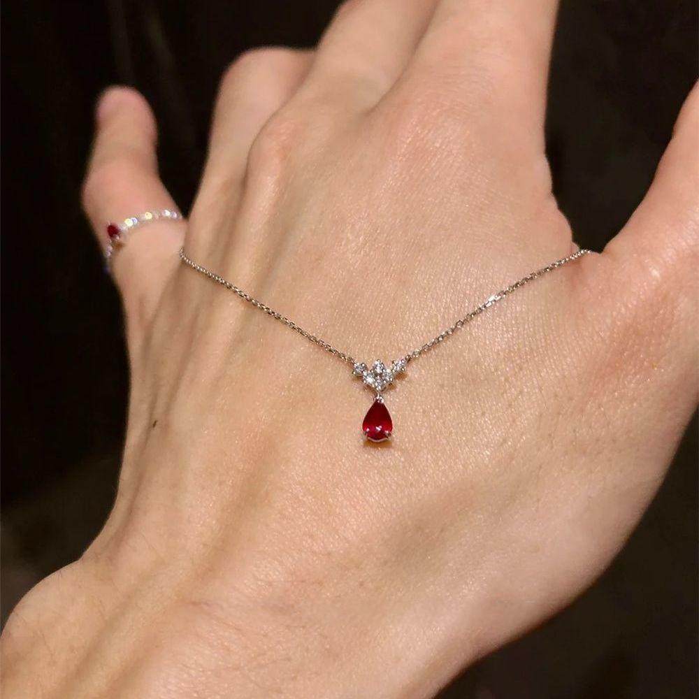Pigeon Blood Red Water Drop Zircon Necklace Retro Whitening Niche Design Stylish Elegant Accessible Luxury Clavicle Chain