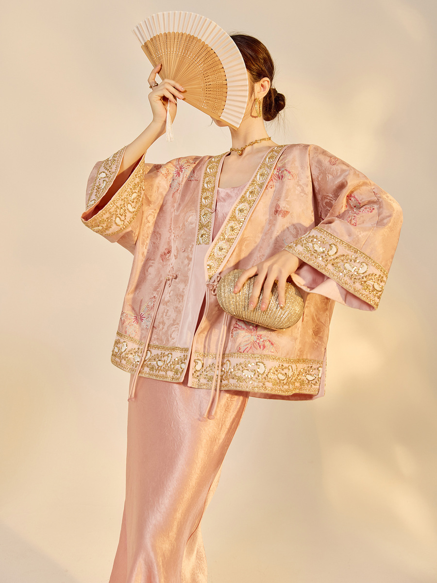 Áo khoác nữ dáng rộng thêu sequin họa tiết hoa cổ chữ V — Màu hồng
