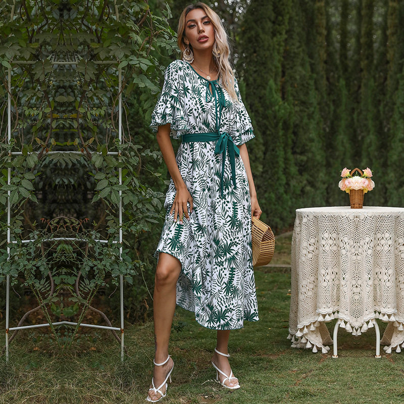 Vintage Floral Print Short Sleeve Dress Elegant Versatile Summer Style Available for Wholesale
