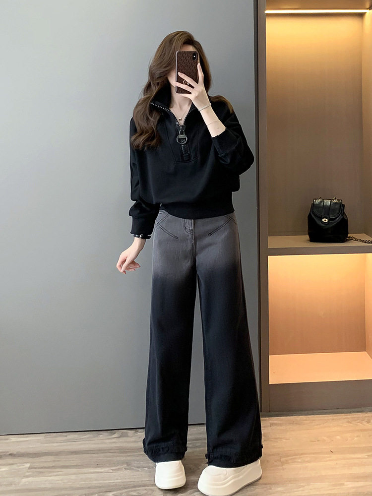 Age-Reducing Casual Sports Suit for Women in Spring, Autumn and Winter, Slim and Fashionable European Goods, Classy Elegant and High-End Two-Piece Set