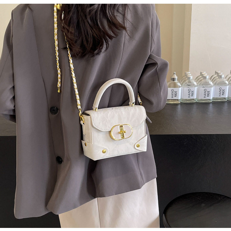 O1CN01QOuHSX1yV4GH7sagJ !!2212088006583 0 cib