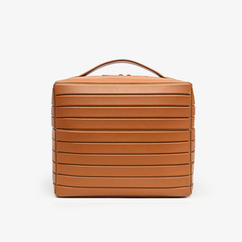 2025 New Travel Toiletry Bag Cosmetic Bag Large Capacity Partitioned Portable Outing Skin Care Cosmetic Storage Bag