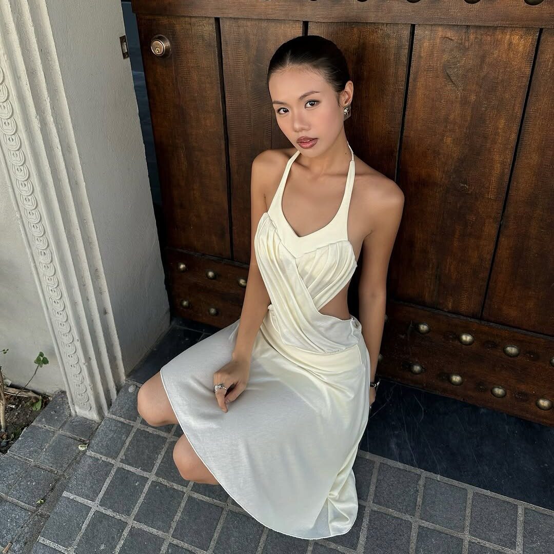 Summer Womens Fashion Set Sexy Halter Neck Hollow Out Top Asymmetrical Skirt Street Style Wholesale Available