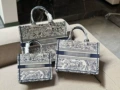 Embroidered tiger light blue