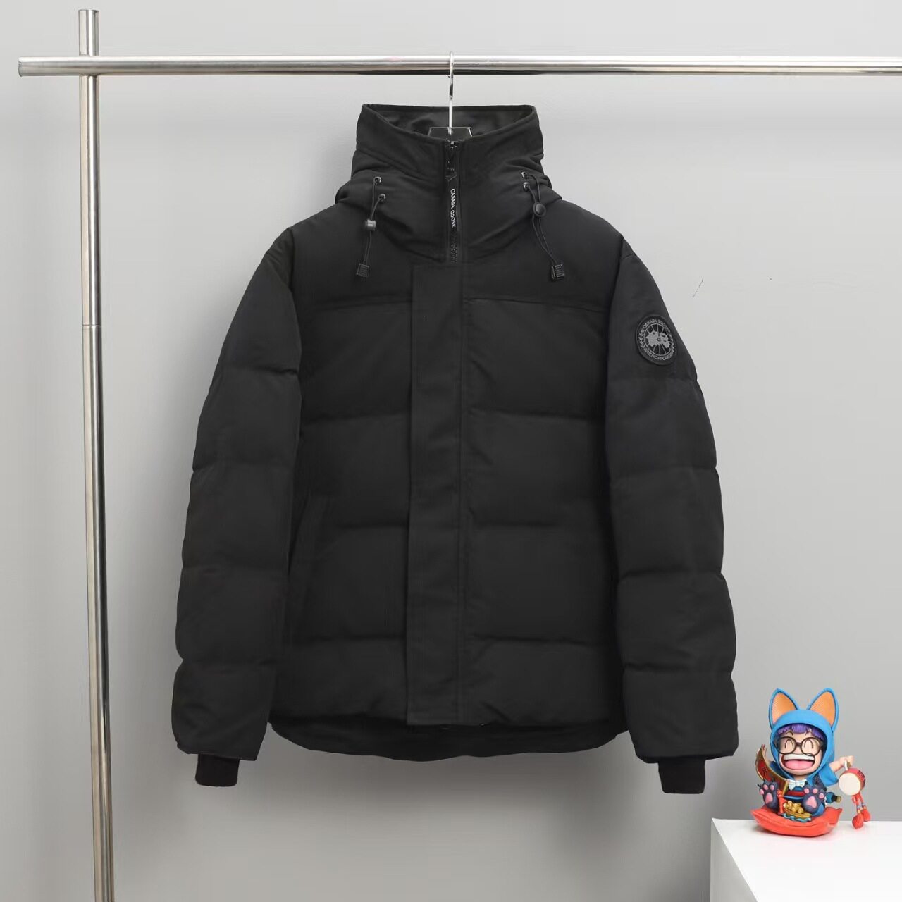 跨境专供Macmillan大鹅17款羽绒服高版男女款夹克情侣款冬季加厚