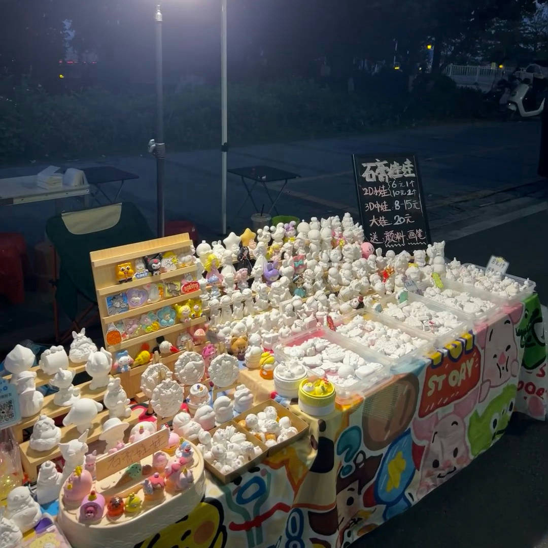 in stock Explosions Gypsum Doll White Embryo small size Night Market Stall Special Colored Gypsum Doll Shopping Mall for Wholesale