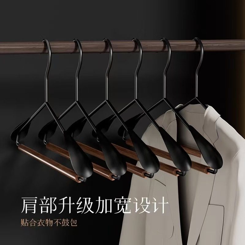 Iron and Beech Wood Thickened Clothes Hanger, Wide Shoulder, Non-Slip, Traceless, for Clothing Store or Home Use, Vintage Style