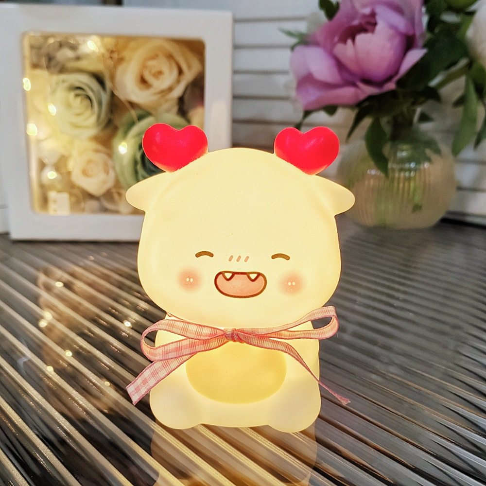 爆款网红发光玩具批发夜市摆摊小商品儿童小夜灯圣诞节生日伴手礼