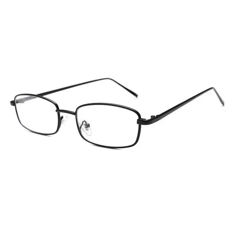 Trendy Retro Gold-Rimmed Rectangular Glasses with an Elegant and Sophisticated Look