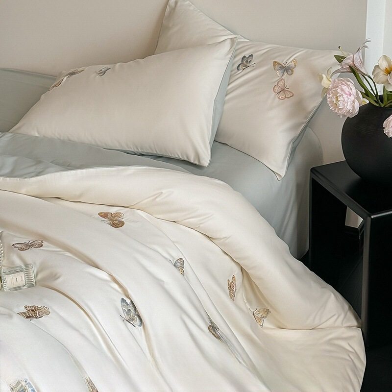 Class a 100S High-Count Long-Staple Cotton Brushed Cotton Spring and Summer Silk Four-Piece Set with Embroidered Butterflies Pure Cotton Bedding for All Seasons