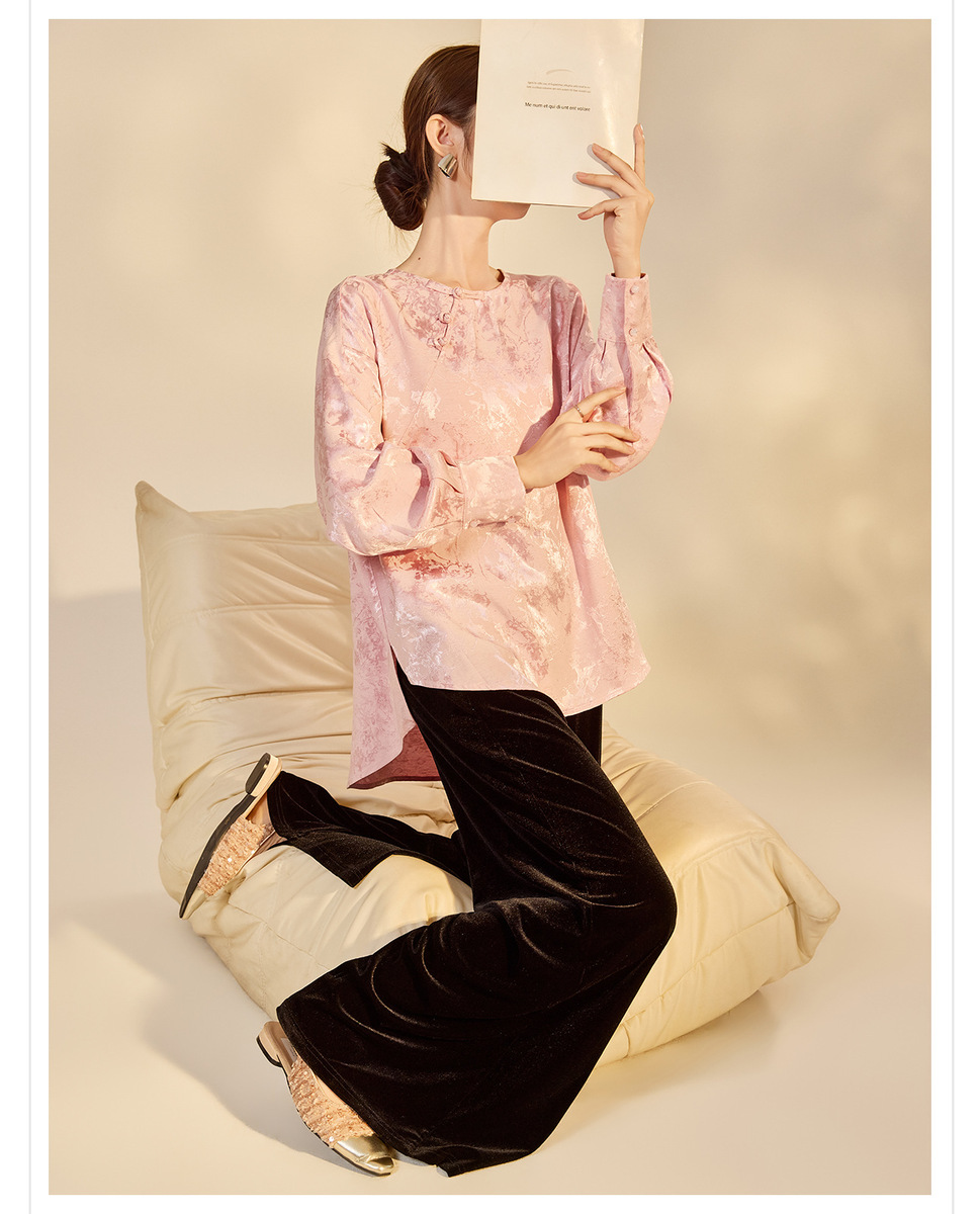 Áo sơ mi nữ dài tay dáng rộng họa tiết hoa dệt jacquard — Hồng đào (giao hàng 7 ngày), Trắng Nguyệt Hoa (giao hàng 7 ngày), Trắng Nguyệt Hoa (Giao hàng trong ngày)