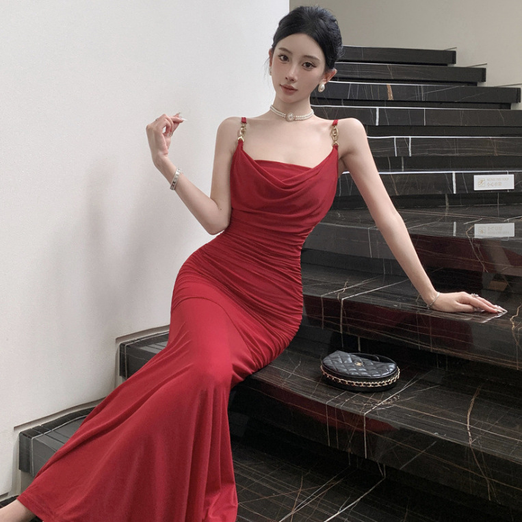 (Mới) Mã B3980 Giá 710K: Áo Hai Dây Nữ Guryt Sexy Dáng Ôm Body Gợi Cảm Sexy Hàng Mùa Xuân Thu Đông Kiểu Đuôi Cá Hai Dây Hở Vai Thời Trang Nữ Chất Liệu G02 Sản Phẩm Mới, (Miễn Phí Vận Chuyển Toàn Quốc).