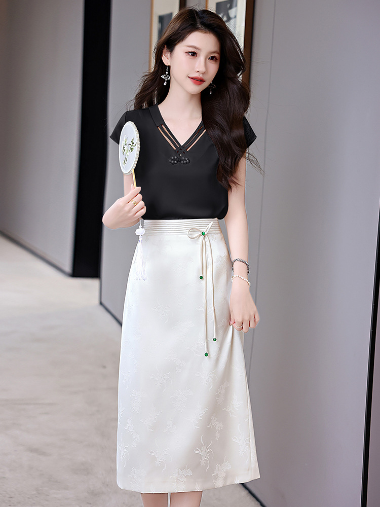 (Mới) Mã K3771 Giá 1920K: Đồ Bộ Nữ Hatdi Dáng Chữ A Cả Bộ 2 Món Hàng Mùa Hè Thời Trang Nữ Chất Liệu G05 Sản Phẩm Mới, (Miễn Phí Vận Chuyển Toàn Quốc).