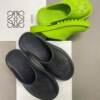 New G-Brand Closed-Toe Clogs, Flat Fashion Versatile Breathable Non-Slip Odor-Resistant Indoor and Outdoor Slip-On Slippers