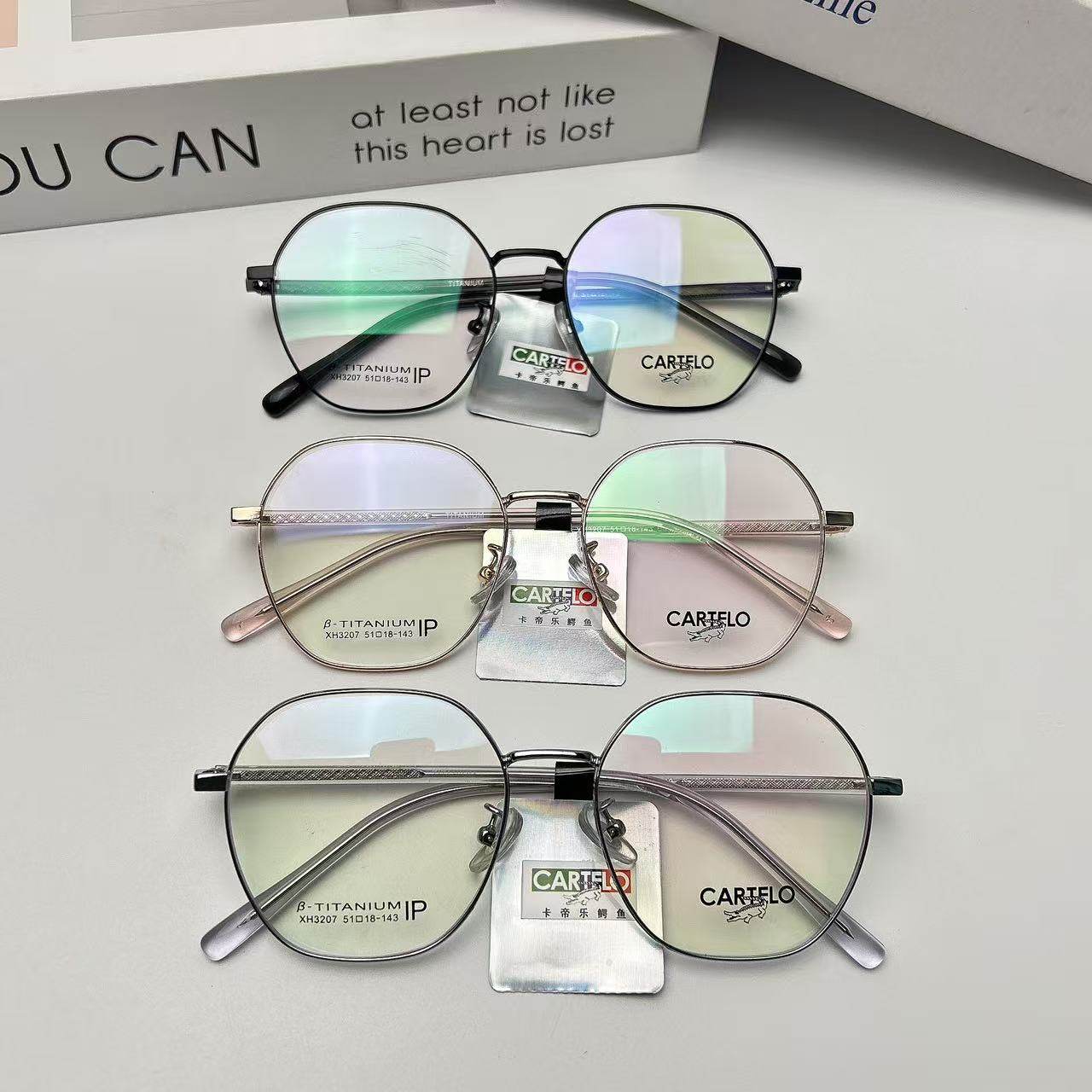 New Metal Plate Insert Leg Retro Frame Literary Retro Student Style Glasses Frame Danxiang Optical Glasses Wholesale