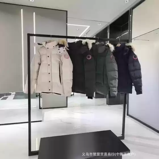 New High-end Correct Edition Big Goose Big Pocket Men and Women Couple Parker Cotton-padded jacket Hooded Thickened Warm Windproof Jacket