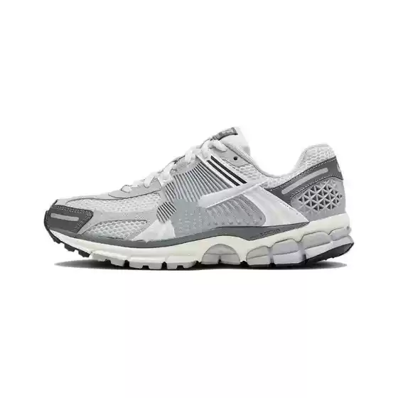 Putian Chunyuan Vomero5 Vomero Retro Wear-Resistant Dad Shoes Low-Top Casual Breathable Thin Sports Shoes for Men and Women