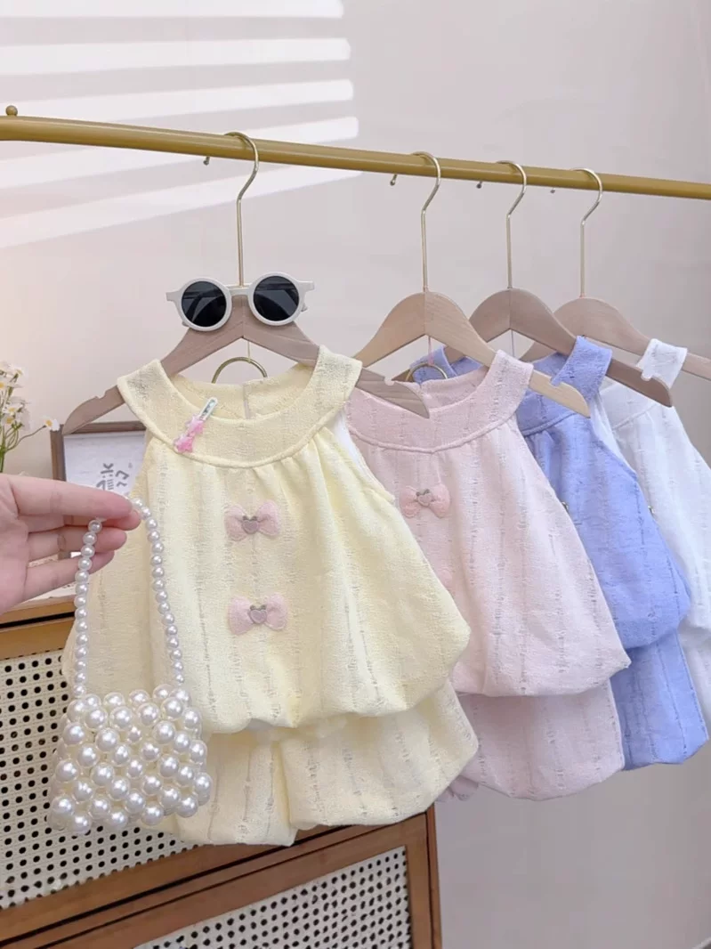 French Retro 3D Butterfly Decor Sleeveless Halter Top, Girls' Summer Designer Skirt Set with Floral Bag